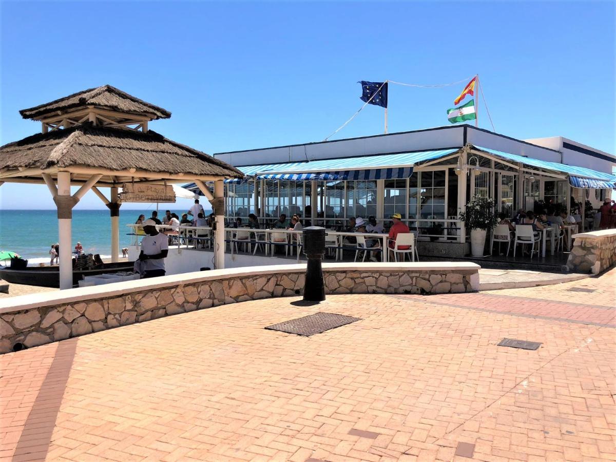 Frente A La Playa Fuengirola Dona Sofia E Lägenhet Exteriör bild