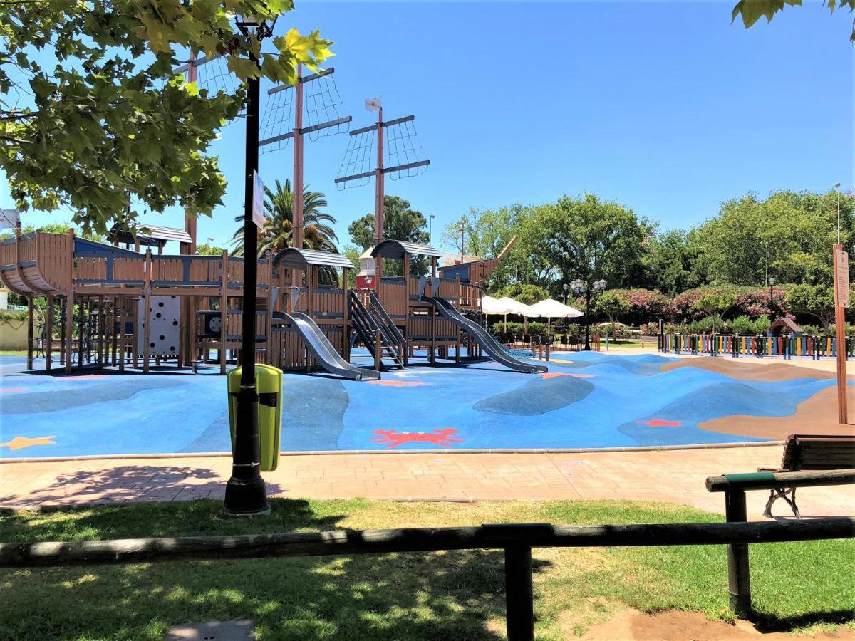 Frente A La Playa Fuengirola Dona Sofia E Lägenhet Exteriör bild